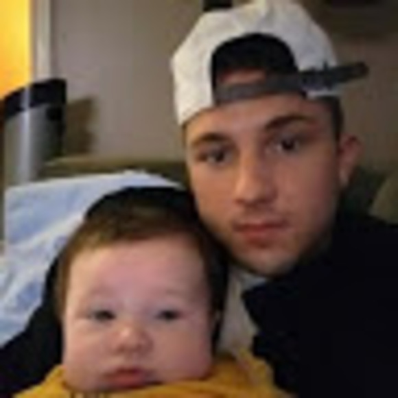 Meet your Posher, Bradley - Picture 1 of 1